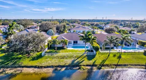 11223 Edgewater Circle Wellington FL 33414