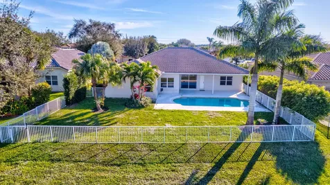 11223 Edgewater Circle Wellington FL 33414