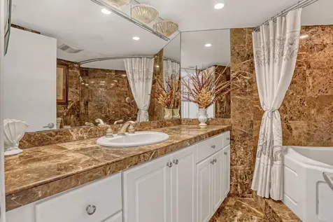 5420 N Ocean Drive Singer Island FL 33404
