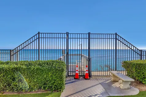 5420 N Ocean Drive Singer Island FL 33404