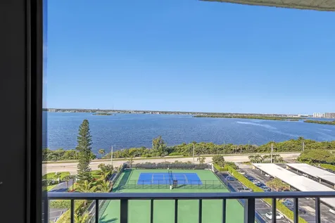 5420 N Ocean Drive Singer Island FL 33404