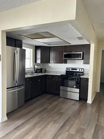 1105+1107 Amble Lane Clearwater FL 33755