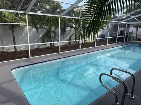 1105+1107 Amble Lane Clearwater FL 33755