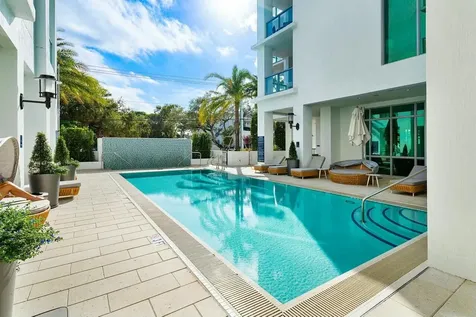 495 E Royal Palm Road Boca Raton FL 33432