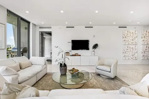 495 E Royal Palm Road Boca Raton FL 33432