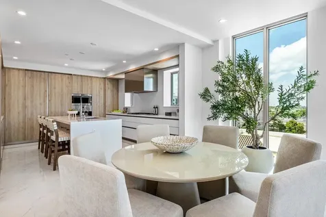 495 E Royal Palm Road Boca Raton FL 33432