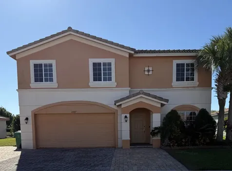 2087 SW Newport Isles Boulevard Port Saint Lucie FL 34953