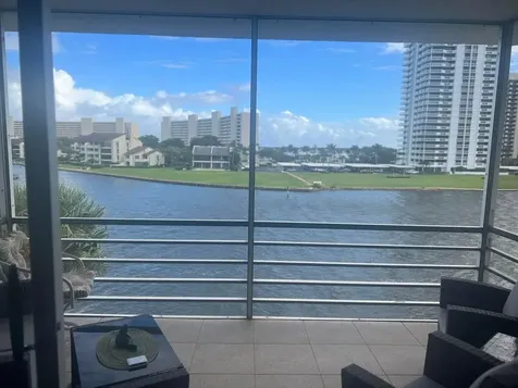 20 Yacht Club Drive North Palm Beach FL 33408
