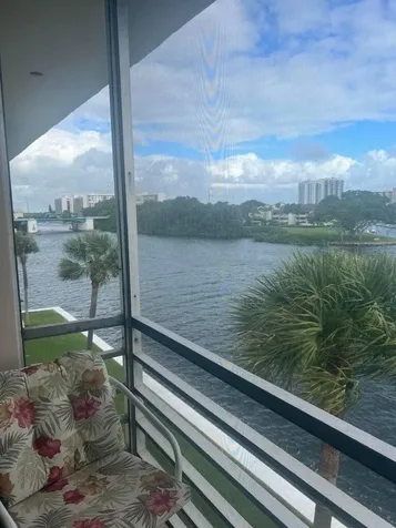 20 Yacht Club Drive North Palm Beach FL 33408