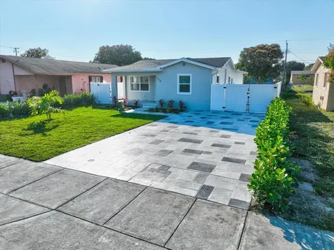 320 NW 6th Avenue Delray Beach FL 33444