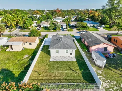 320 NW 6th Avenue Delray Beach FL 33444