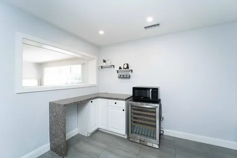 477 Se Asbury Lane Port Saint Lucie FL 34983