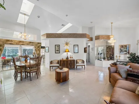 1330 Sw Maplewood Drive Port Saint Lucie FL 34986