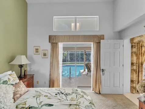 1330 Sw Maplewood Drive Port Saint Lucie FL 34986