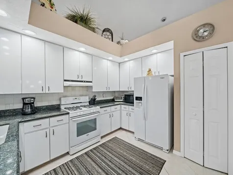 1330 Sw Maplewood Drive Port Saint Lucie FL 34986