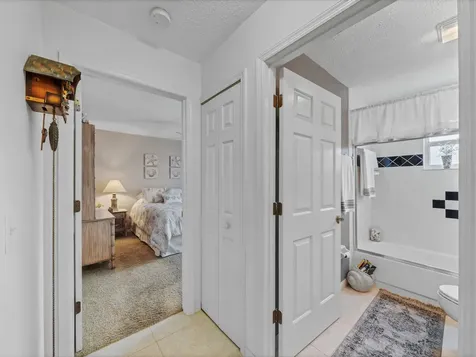1330 Sw Maplewood Drive Port Saint Lucie FL 34986