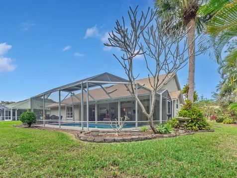 1330 Sw Maplewood Drive Port Saint Lucie FL 34986