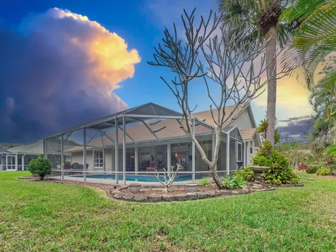 1330 Sw Maplewood Drive Port Saint Lucie FL 34986