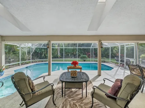 1330 Sw Maplewood Drive Port Saint Lucie FL 34986