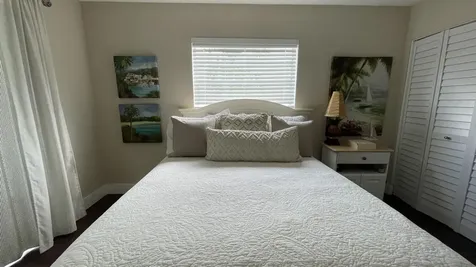 568 Burgundy L Delray Beach FL 33484