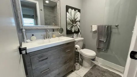 568 Burgundy L Delray Beach FL 33484