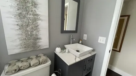 568 Burgundy L Delray Beach FL 33484
