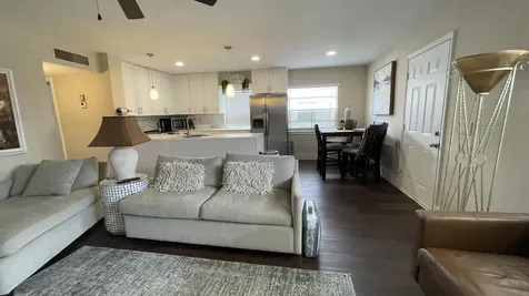 568 Burgundy L Delray Beach FL 33484
