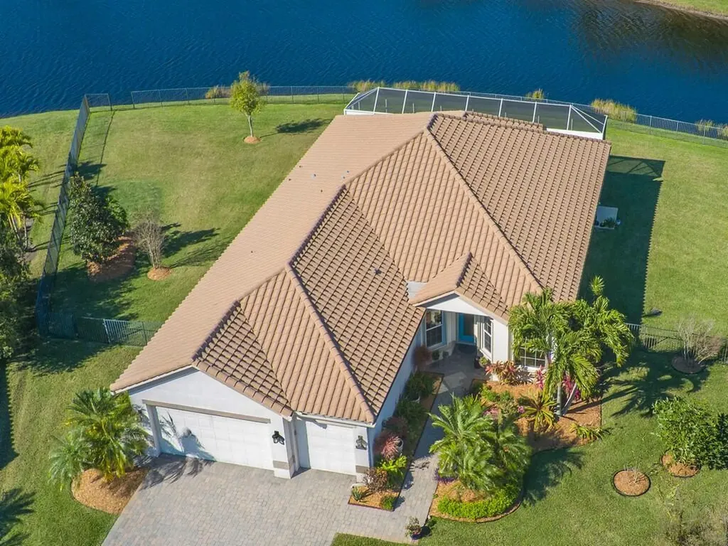 7576 Fieldstone Square Vero Beach FL 32967