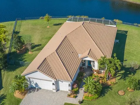 7576 Fieldstone Square Vero Beach FL 32967
