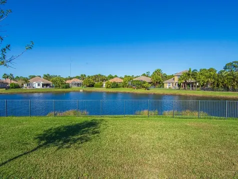 7576 Fieldstone Square Vero Beach FL 32967