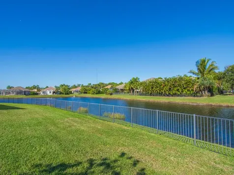 7576 Fieldstone Square Vero Beach FL 32967