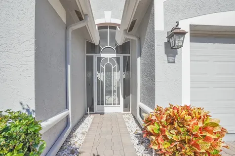 5355 La Casa Circle Boynton Beach FL 33437