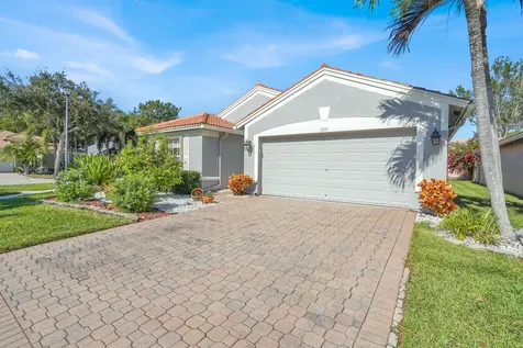 5355 La Casa Circle Boynton Beach FL 33437