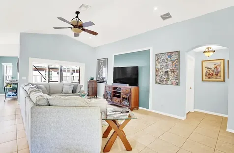 5355 La Casa Circle Boynton Beach FL 33437
