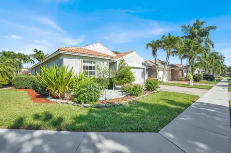 5355 La Casa Circle Boynton Beach FL 33437