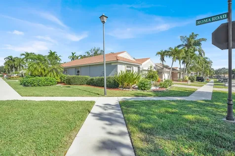5355 La Casa Circle Boynton Beach FL 33437