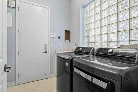 7208 Corning Circle Boynton Beach FL 33437