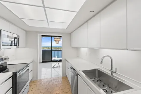 123 Lakeshore Drive North Palm Beach FL 33408