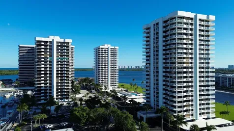 123 Lakeshore Drive North Palm Beach FL 33408