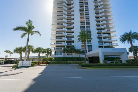123 Lakeshore Drive North Palm Beach FL 33408