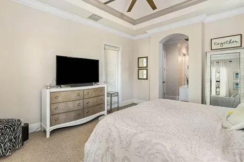 183 Se Calmo Circle Port Saint Lucie FL 34984
