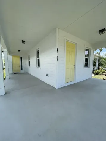 4984 Se Railway Avenue Stuart FL 34997