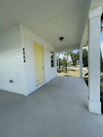 4984 Se Railway Avenue Stuart FL 34997