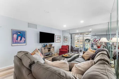 2161 Ne 1st Court Boynton Beach FL 33435