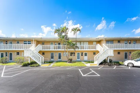 2161 Ne 1st Court Boynton Beach FL 33435