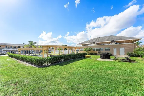 2161 Ne 1st Court Boynton Beach FL 33435