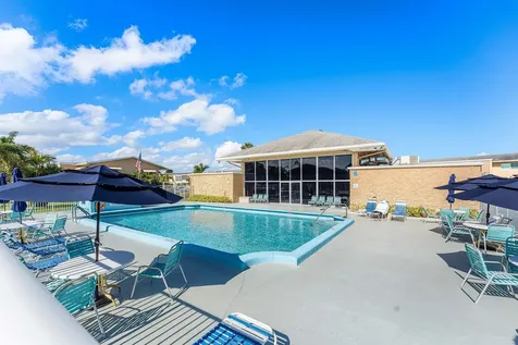 2161 Ne 1st Court Boynton Beach FL 33435