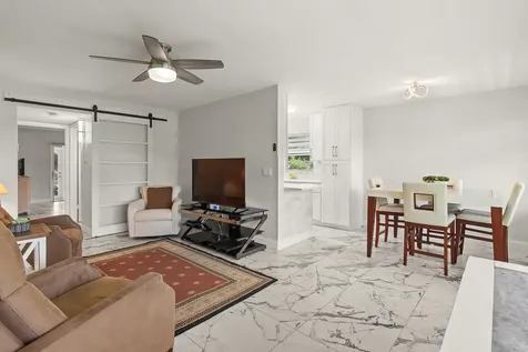69 Royal Oak Court Vero Beach FL 32962