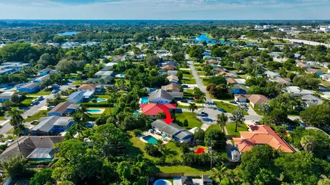 2011 Mark Avenue Lake Worth Beach FL 33461
