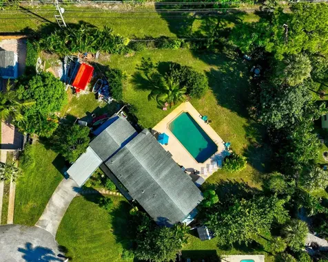 2011 Mark Avenue Lake Worth Beach FL 33461